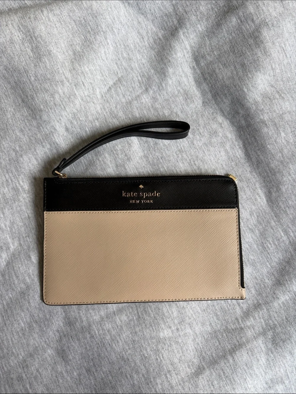 kate spade Black and Beige Two-Tone Leather Wristlet
